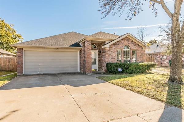 3737 Brett Drive, Fort Worth, TX 76123