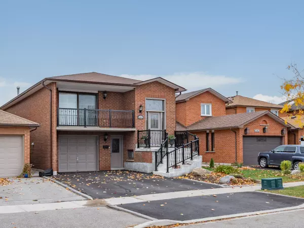 Mississauga, ON L5R 3C9,5472 Bourget DR