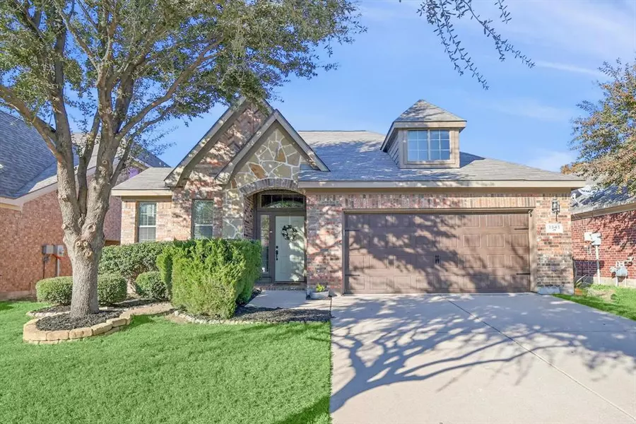 3549 Furlong Way, Fort Worth, TX 76244