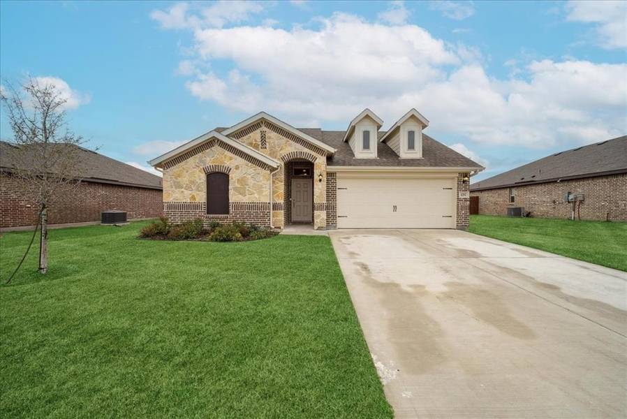 4202 Zino Lane, Sanger, TX 76266