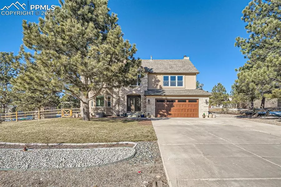 20255 Silver Horn LN, Monument, CO 80132