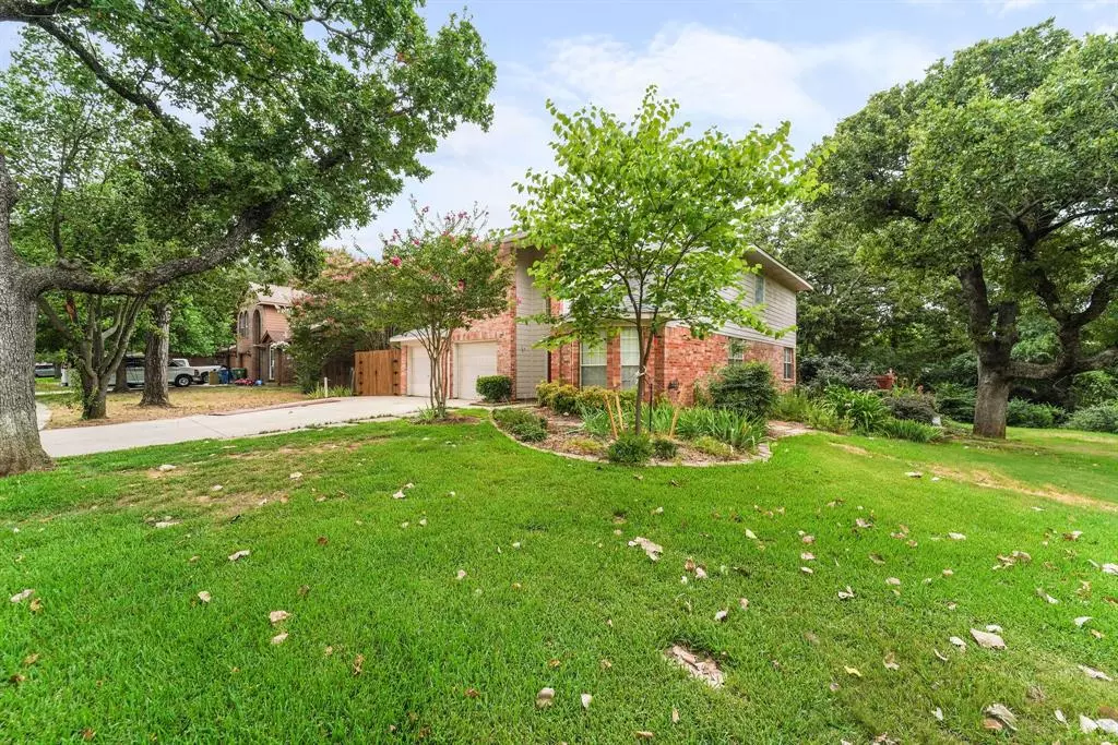 Lake Dallas, TX 75065,309 Georgian Oak Court