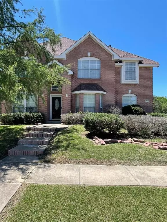 7900 Nighthawk Trail, Arlington, TX 76002