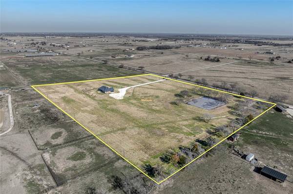 4047 Old Town Road, Whitesboro, TX 76273