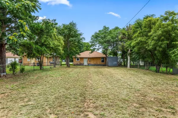 Burkburnett, TX 76354,616 East 4th