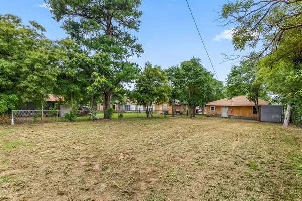 Burkburnett, TX 76354,616 East 4th