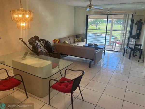 Sunrise, FL 33322,10100 NW 30th Ct  #310