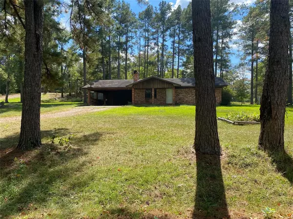 126 Coorpender Drive, Doyline, LA 71023