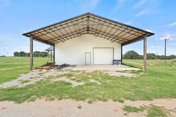 Alvord, TX 76225,190 Rolling Ranch Boulevard