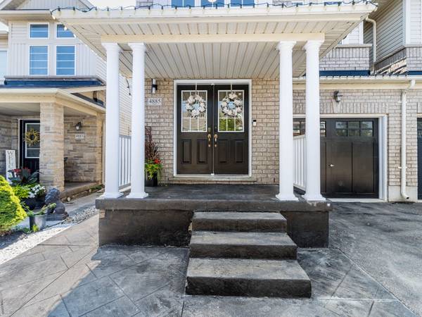 4885 Capri CRES, Burlington, ON L7M 0H8