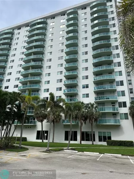 19380 COLLINS AVE  #1610, Sunny Isles Beach, FL 33160