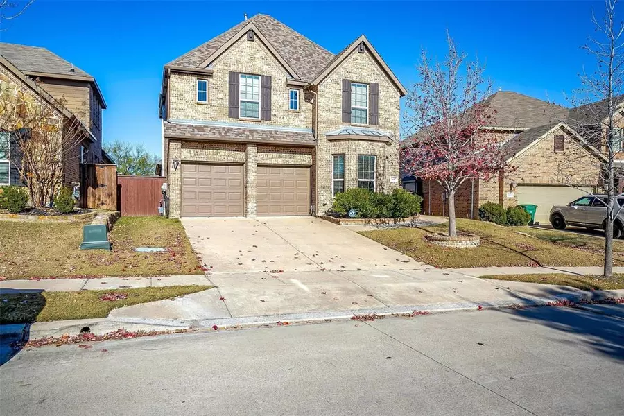 3657 Jockey Drive, Fort Worth, TX 76244