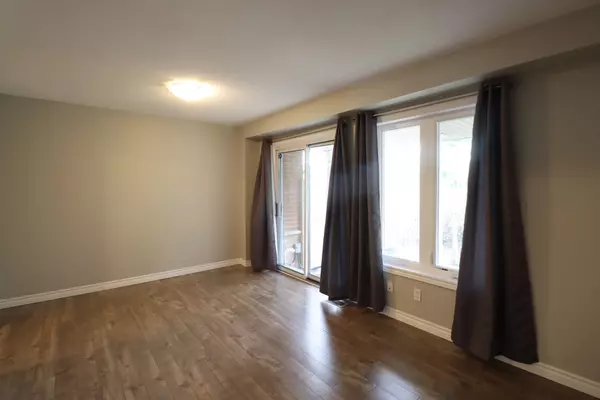 Mississauga, ON L5V 2B4,833 Scollard CT #100