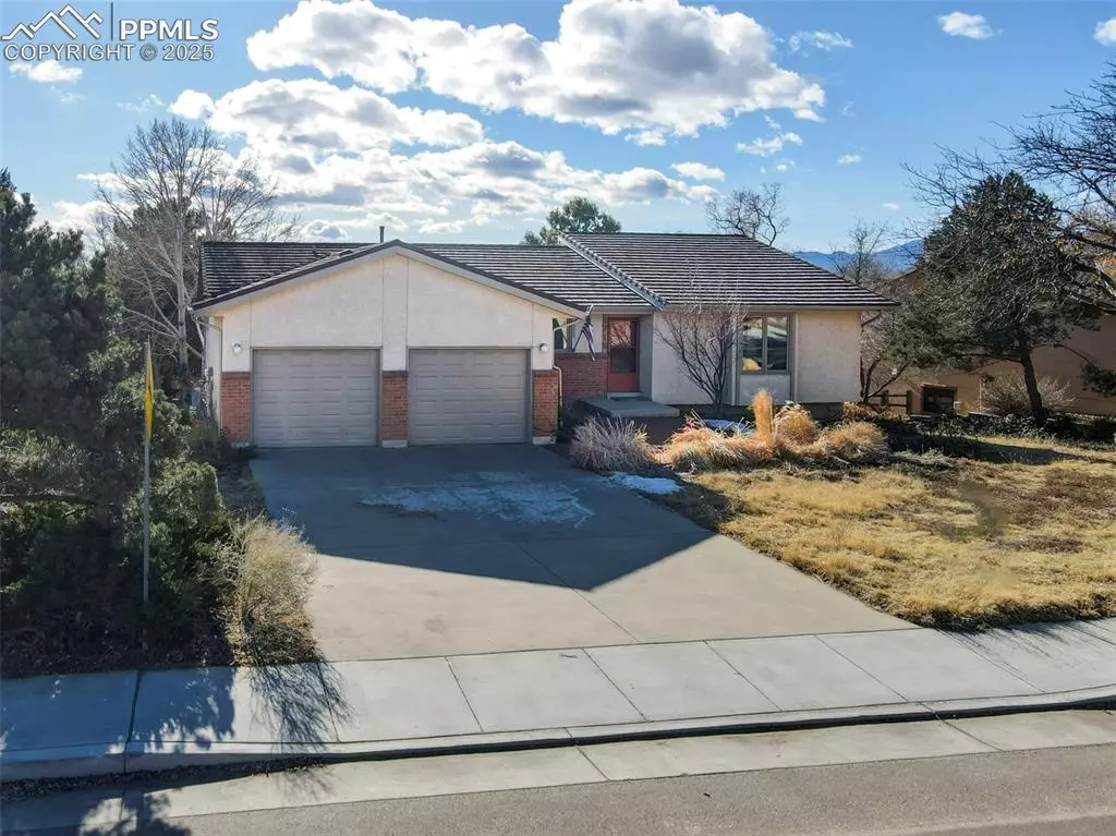 Colorado Springs, CO 80918,3715 Saddle Rock RD