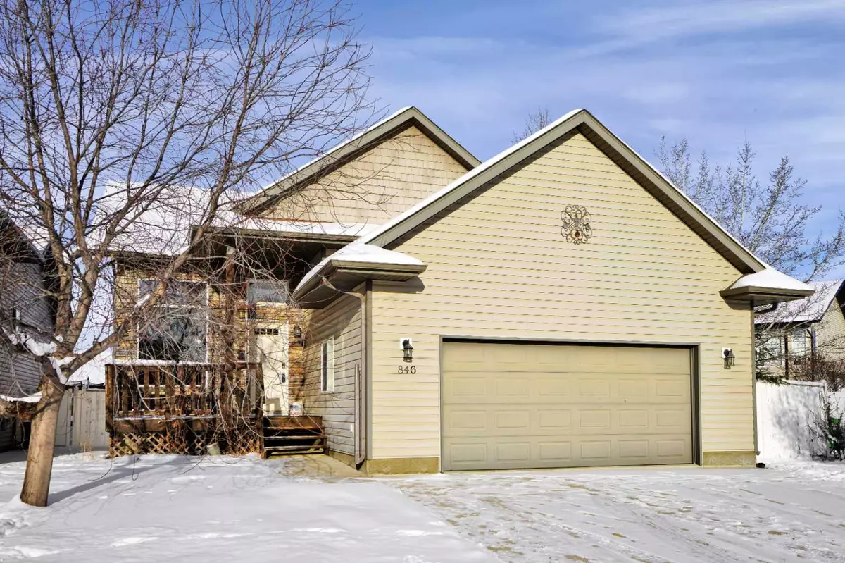 Red Deer, AB T4P 3X9,846 800 Ramage Close