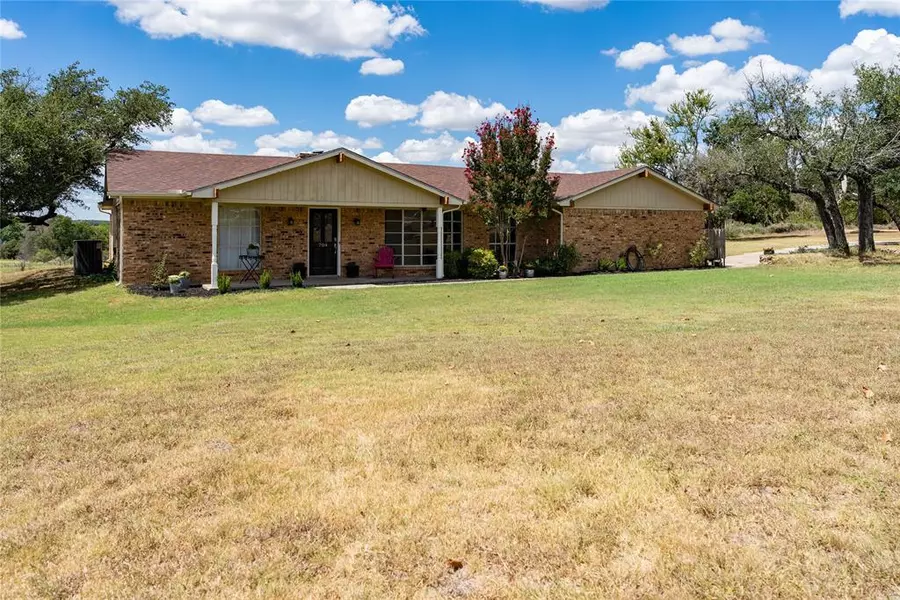 704 Jane Lane, Weatherford, TX 76085