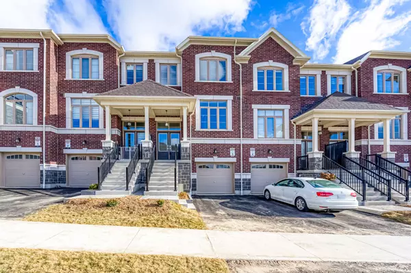 2819 Albatross WAY, Pickering, ON L1X 0P6