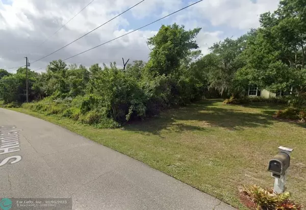 Lake Placid, FL 33852,253 S Huntley Dr