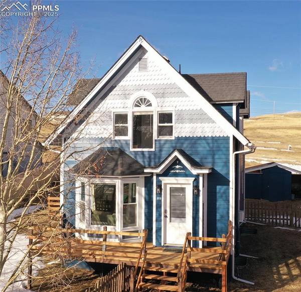 319 Thurlow AVE, Cripple Creek, CO 80813