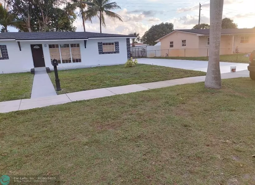 3950 NW 175th St, Miami Gardens, FL 33055