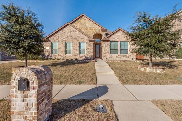 3017 Burgundy Lane, Midlothian, TX 76065