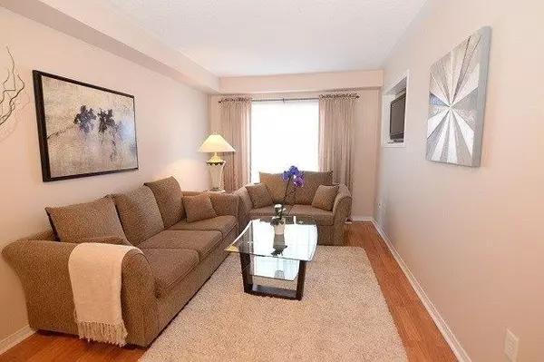 Oakville, ON L6M 0E1,2447 Adamvale CRES