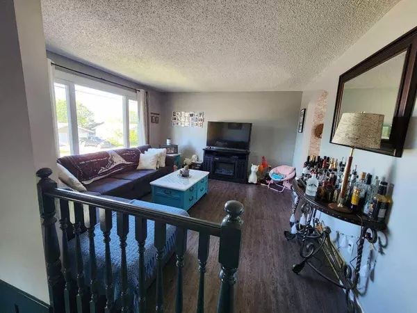 Fort Mcmurray, AB T9H 3B4,169 Simcoe WAY