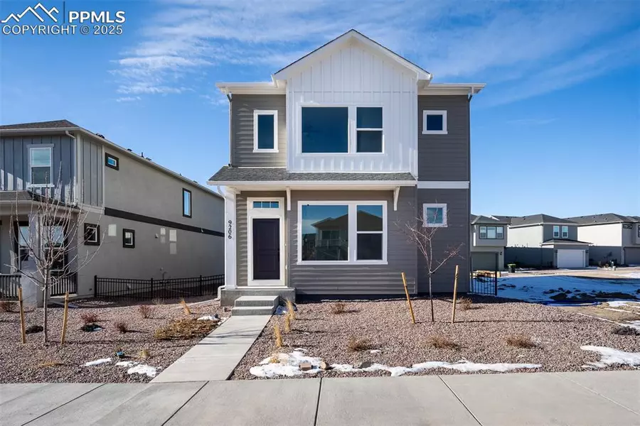 9206 Wolf Valley DR, Colorado Springs, CO 80924