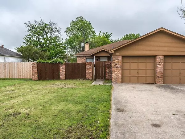 509 S Hastings Street, Irving, TX 75060