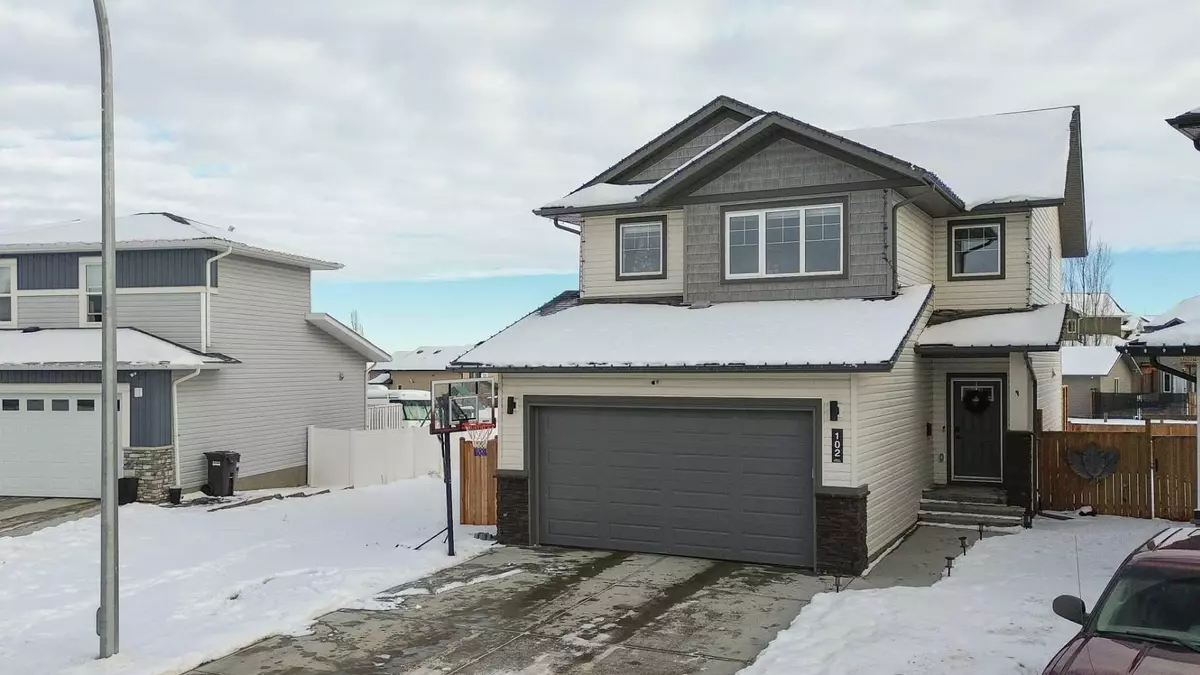 Blackfalds, AB T4M 0N8,102 Palmer CIR