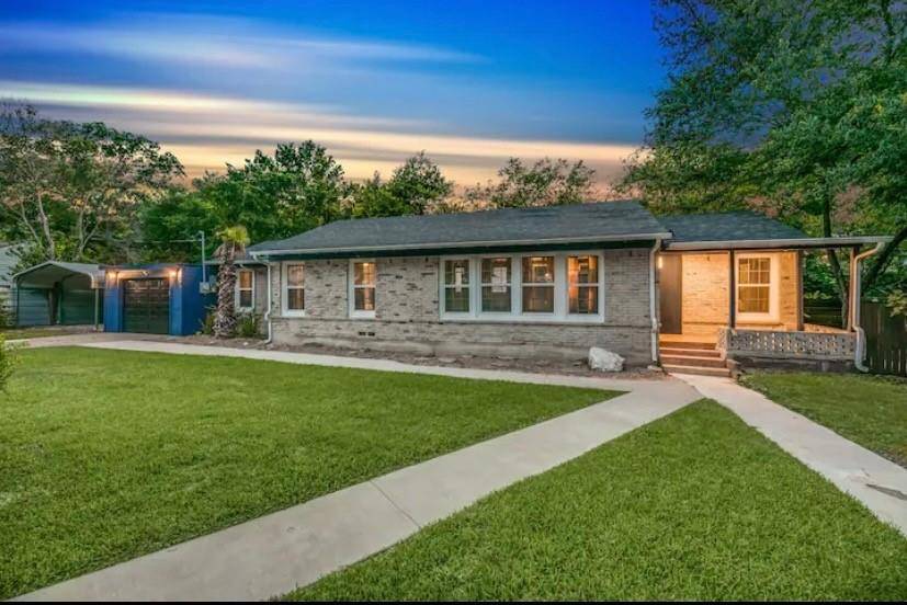 445 N Cavender Street, Dallas, TX 75211