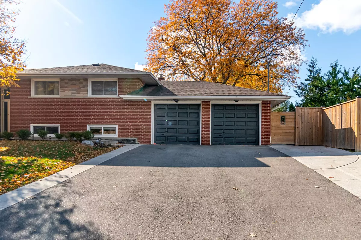 Toronto C13, ON M4A 2K7,71 Daleside CRES #Bsmt