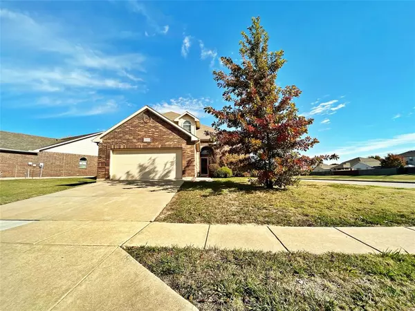 Fort Worth, TX 76134,1233 Sunderland Lane