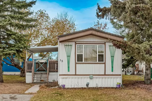 15 Burroughs PL Northeast, Calgary, AB T1Y 6K5