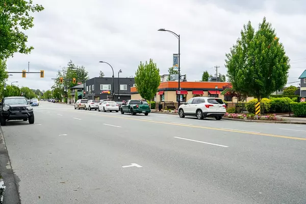 Maple Ridge, BC V2X 2T9,22464 LOUGHEED HIGHWAY