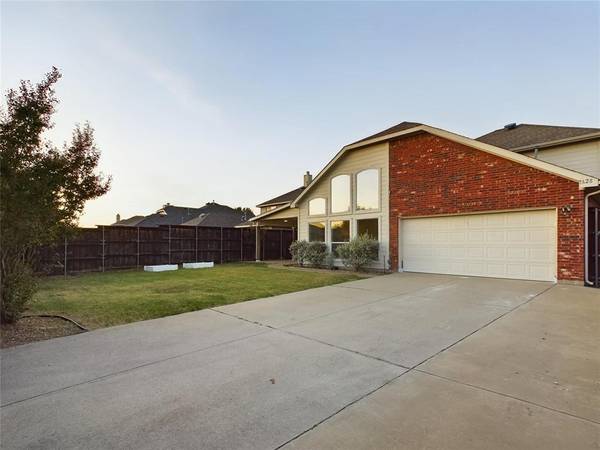 Allen, TX 75002,1628 Warm Springs Drive