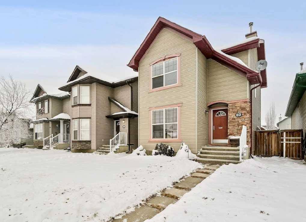 Calgary, AB T3M 0B4,62 Cranberry Close Southeast