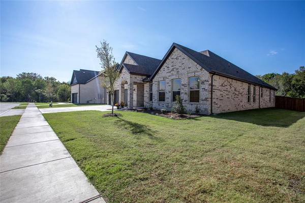 Anna, TX 75409,316 Forest Hill Lane