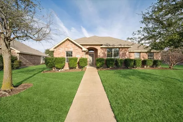 709 Trillium Lane, Desoto, TX 75115