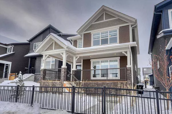 93 Edith Mews NW, Calgary, AB T3R 1Y7