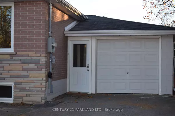 Bradford West Gwillimbury, ON L3Z 1V3,191 Maplegrove AVE #Bsmt