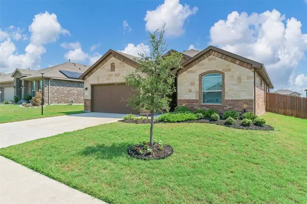 Cleburne, TX 76033,1215 Dublin Drive