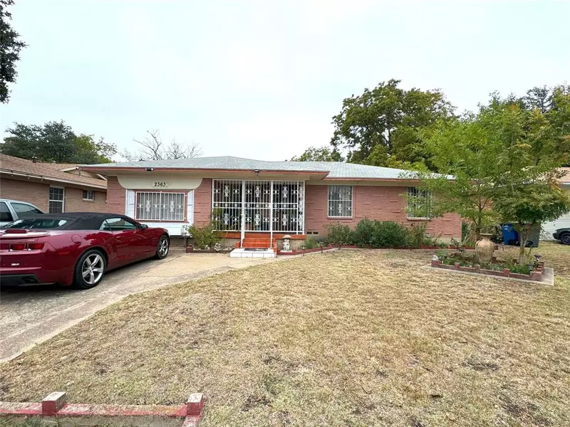 2363 Inadale Avenue, Dallas, TX 75228