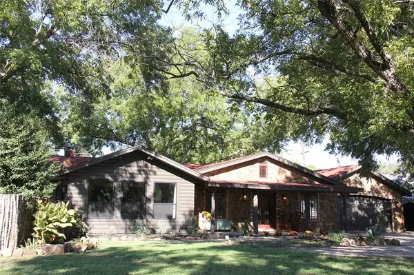 Benbrook, TX 76116,4000 Pecan Lane