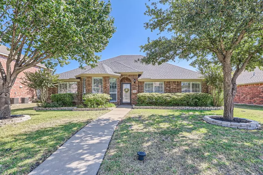 3502 Manor Drive, Rowlett, TX 75089