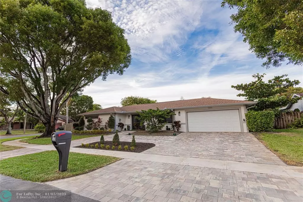 Pembroke Pines, FL 33026,11711 NW 16th Ct