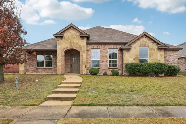 4006 Passage Way, Lancaster, TX 75146