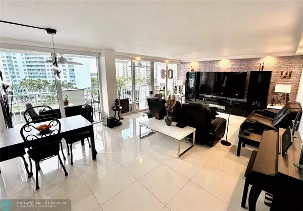 Fort Lauderdale, FL 33304,2800 E Sunrise Blvd  #8B