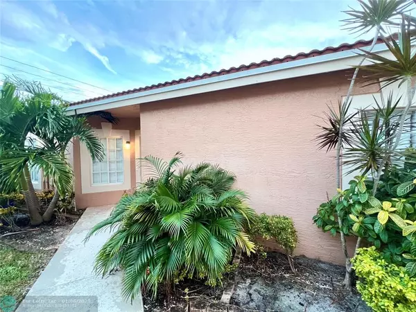 Boynton Beach, FL 33436,9846 Kamena Cir