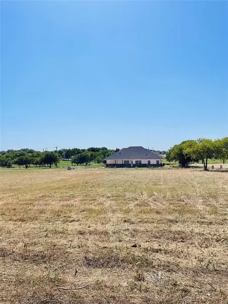 8 Fleitman Drive, Muenster, TX 76252